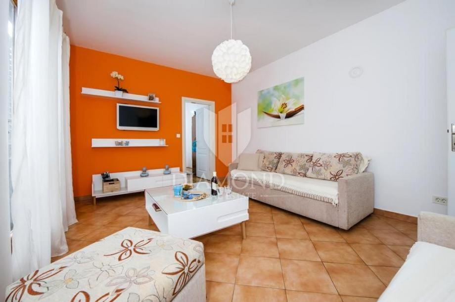 דירות Santa Eufemia Rovinj 10Min Walk To City & Free Garage Parking מראה חיצוני תמונה