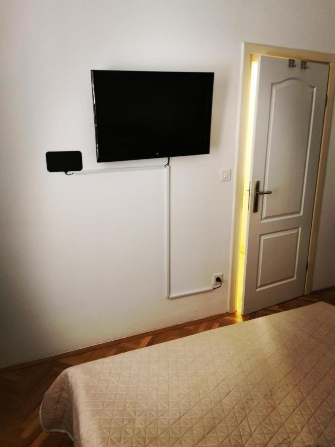 דירות Santa Eufemia Rovinj 10Min Walk To City & Free Garage Parking מראה חיצוני תמונה